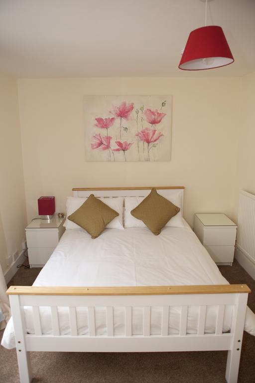 Bristol Serviced Lets - 152/154 Bath Road Habitación foto